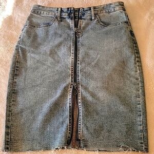 Wild Fable Zip Front Denim Mini Skirt, sz 4